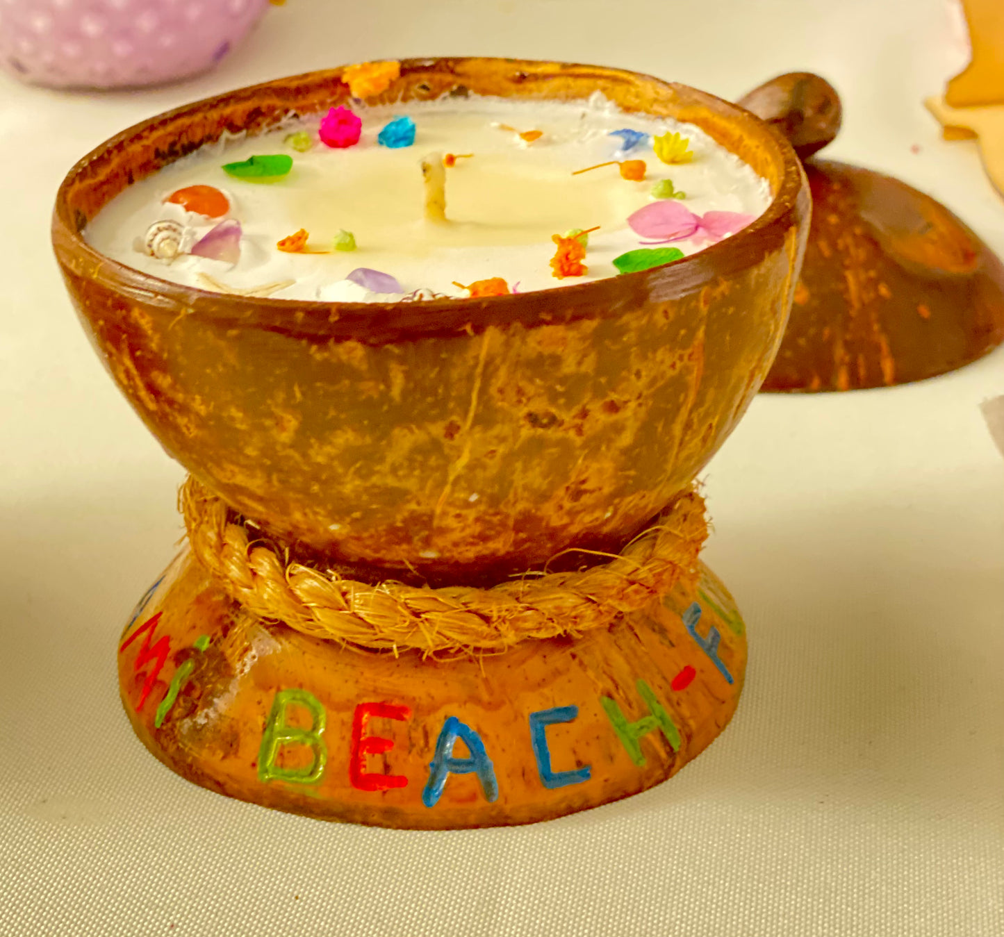 Coconut shell Candles